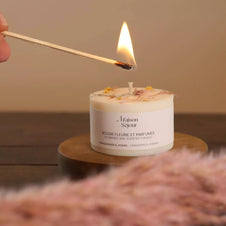 candle frangipani jasmine